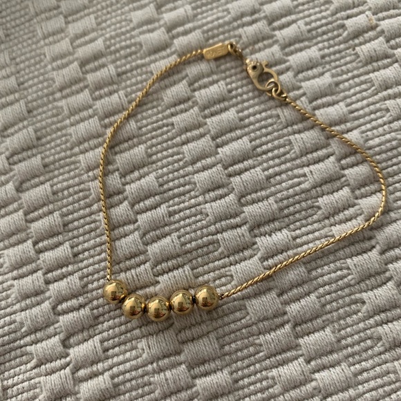 Gold ball bracelet - Picture 3 of 3